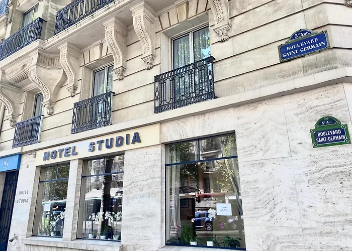 Hotel Studia Parigi